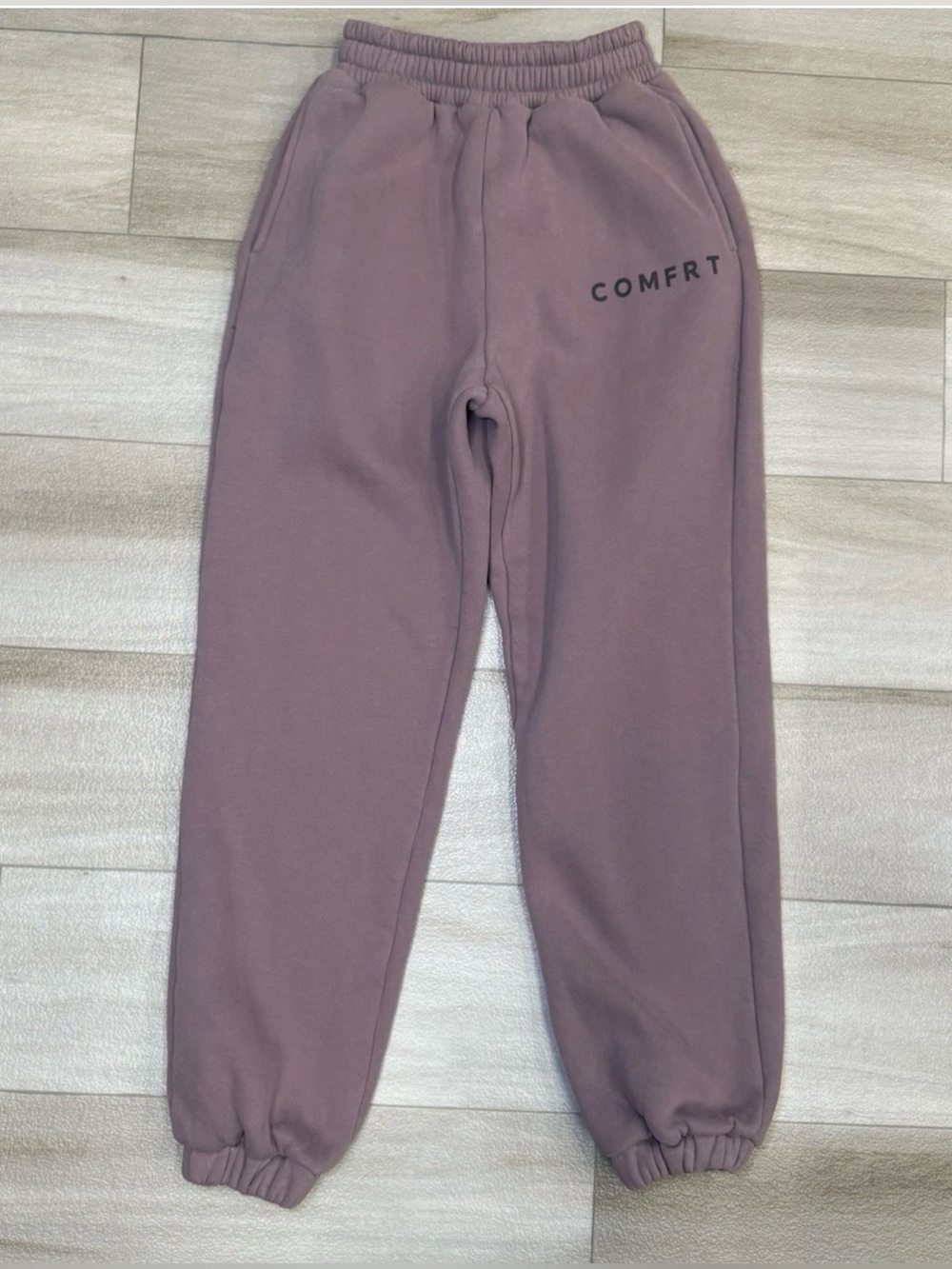 Comfrt Minimalist Chunky Super Soft Mauve
Sweatpants Size XS - Picture 2 of 7